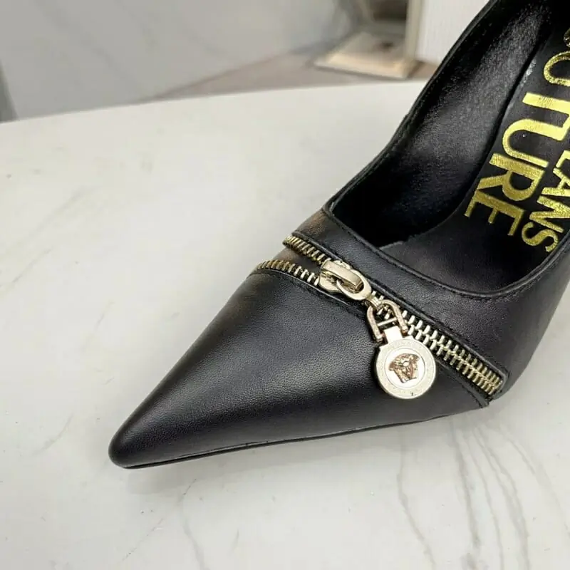 versace a talons hauts chaussures pour femme s_12106024